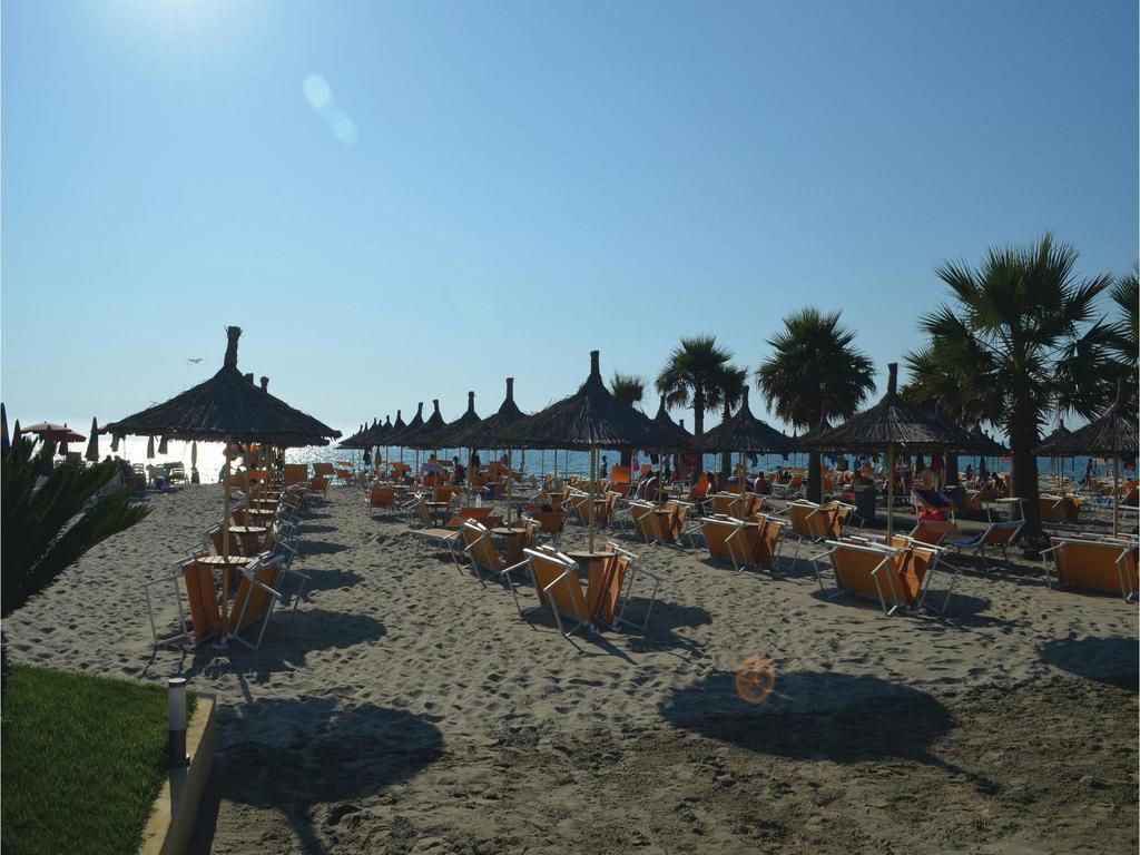 Holiday Home Pishat E Buta 28 غوليم المظهر الخارجي الصورة
